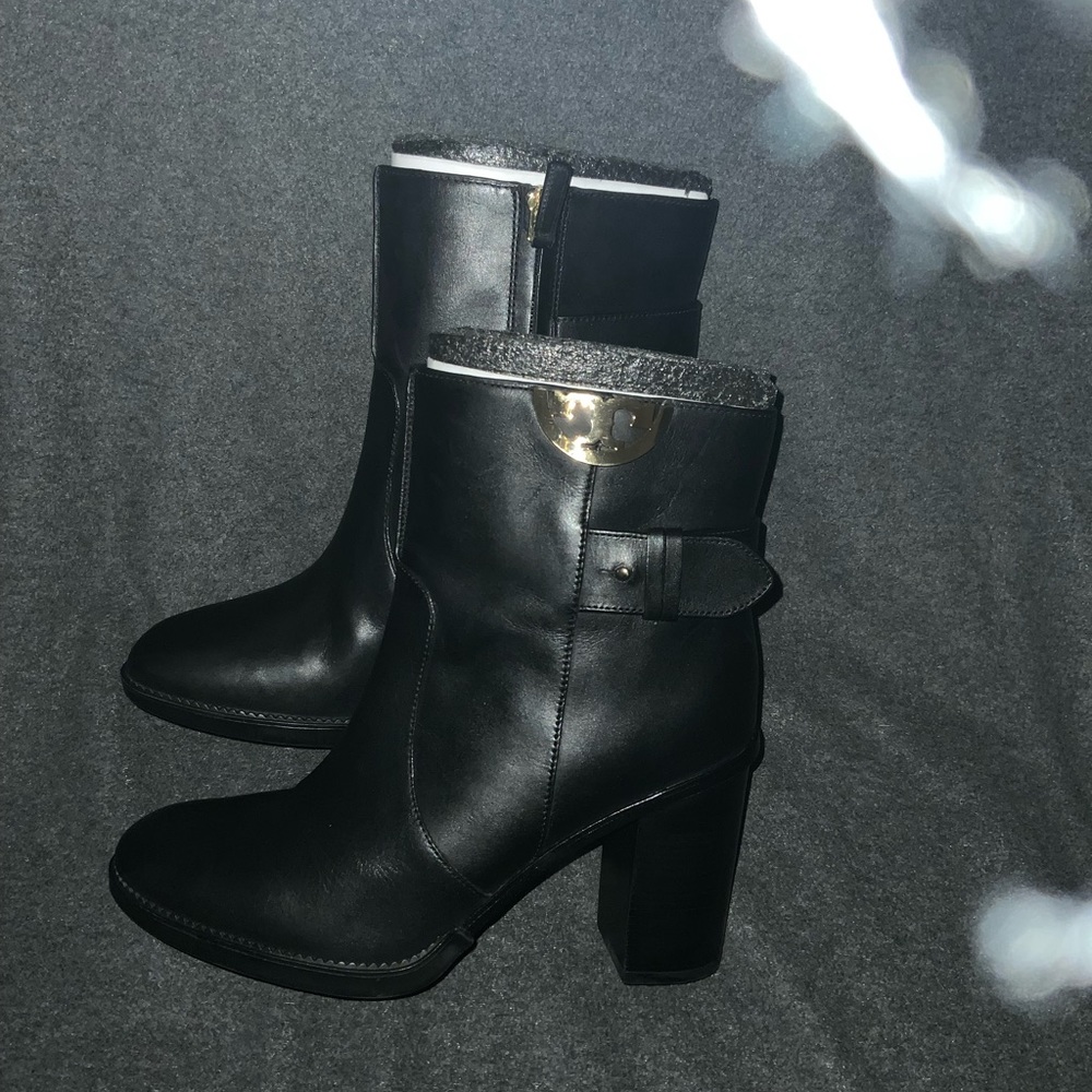 Tory Burch Sidney Booties 85MM